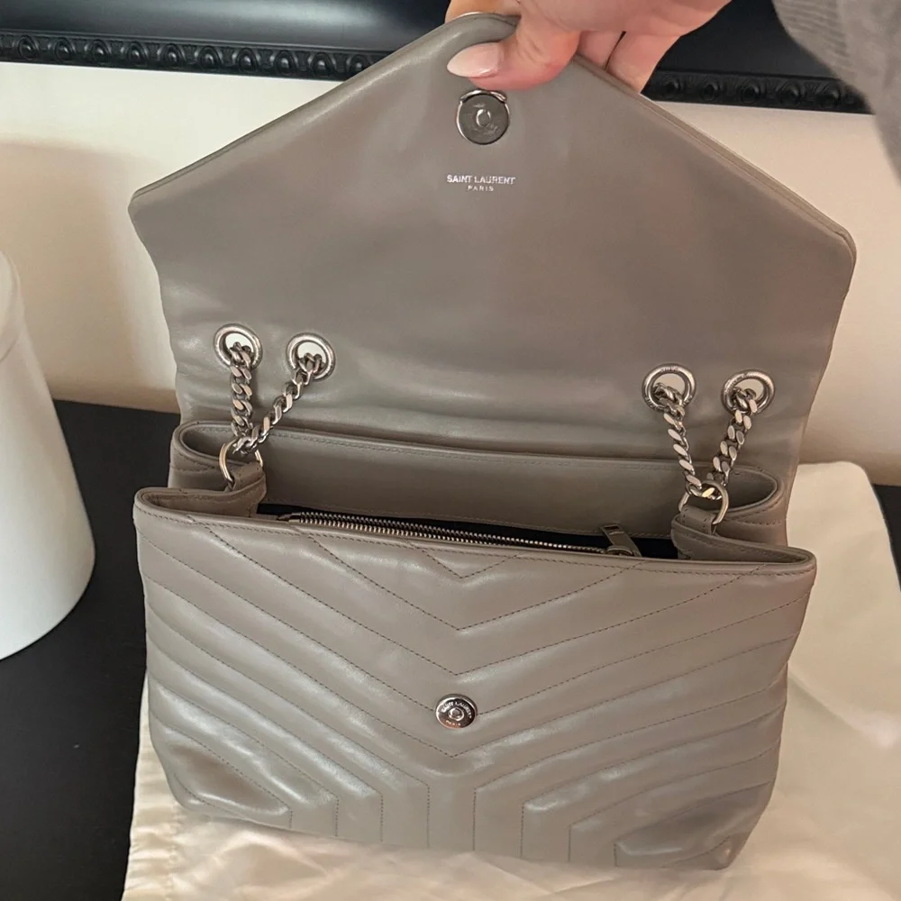 Saint Laurent Grey Quilted medium Loulou Leather Chain-strap Shoulder Bag